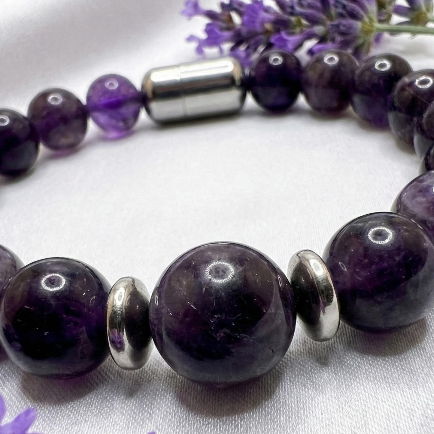 Better Sleep and Calmness with Amethyst Bracelet